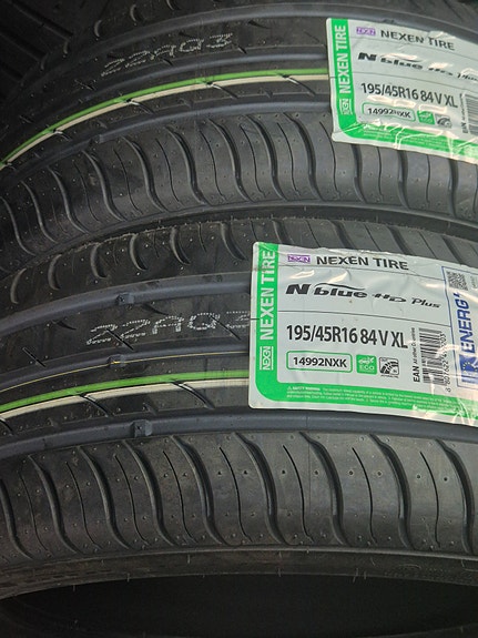 Product image 16 of 17