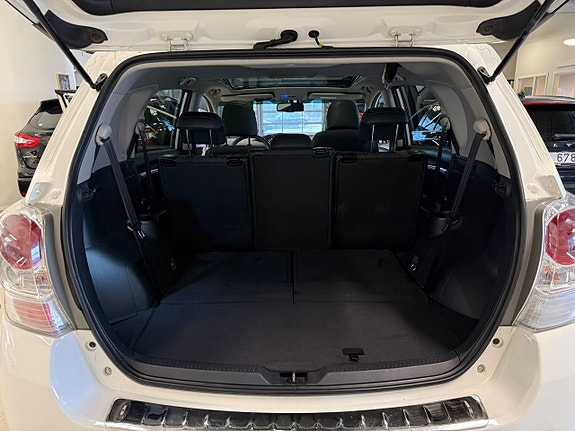 Toyota Verso 9 of 23