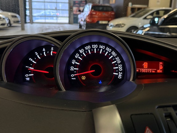 Toyota Verso 16 of 23