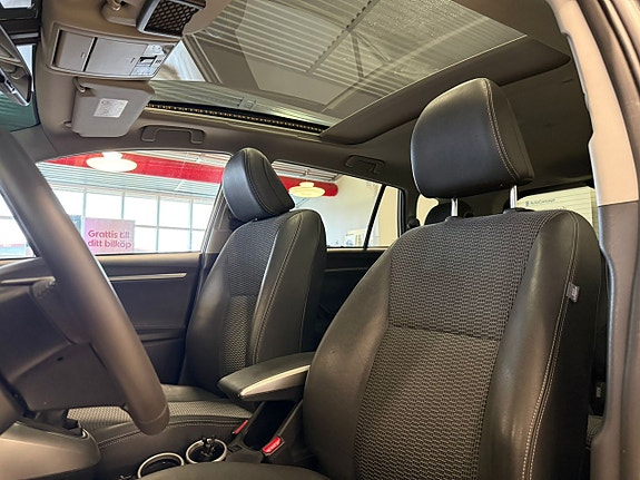 Toyota Verso 13 of 23