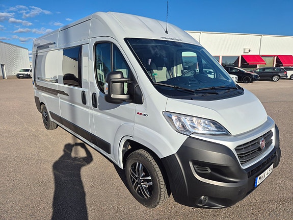 Weinsberg CARABUS R47 Plåtis Långbädd 2,3D 120HK Husbil