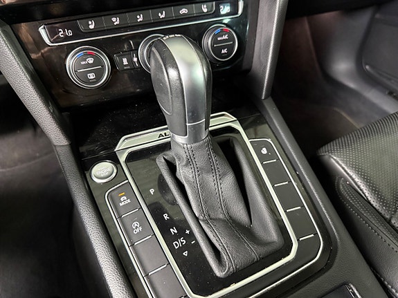 Volkswagen Passat Alltrack 20 of 22
