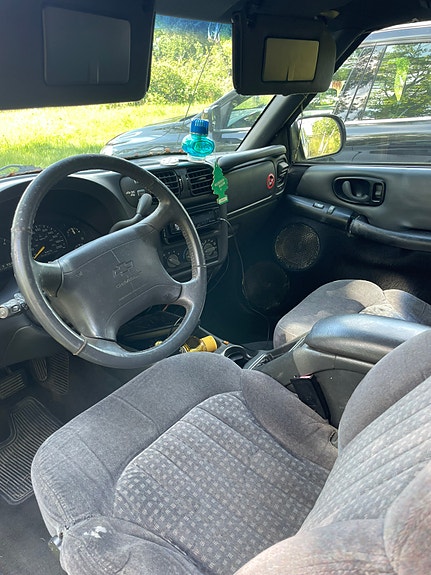 Chevrolet Extended Cab 6 of 8
