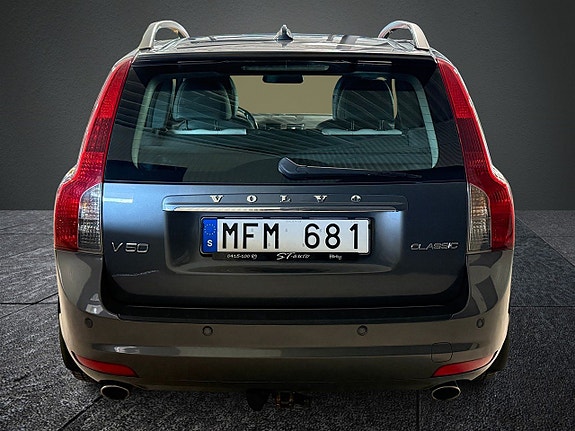 Volvo V50 4 of 9