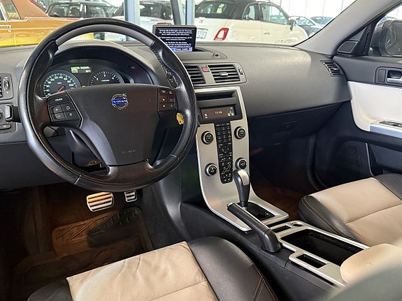 Volvo V50 5 of 9