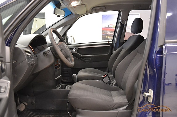Opel Meriva 4 of 5
