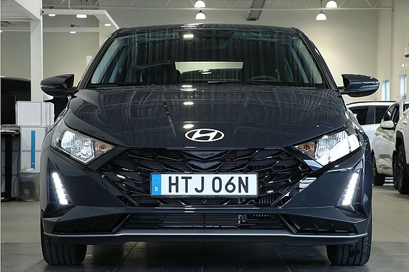 Hyundai i20 3 of 5