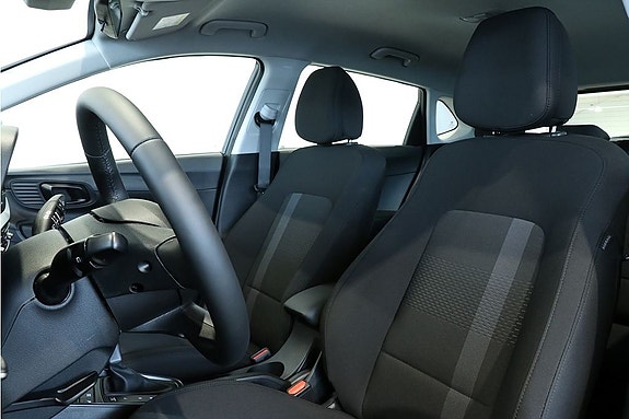 Hyundai i20 7 of 17