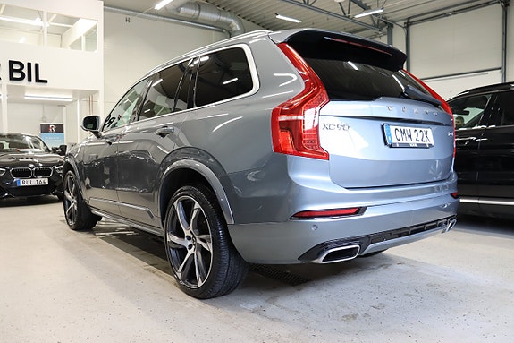Volvo XC90 4 of 30