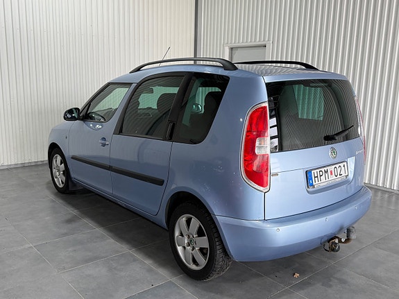 Skoda Roomster 2 of 5