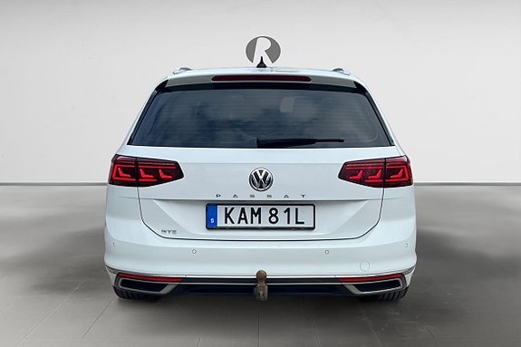 Volkswagen Passat 5 of 5
