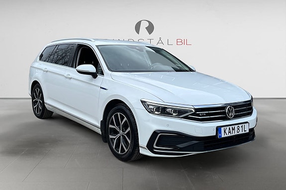 Volkswagen Passat 8 of 19