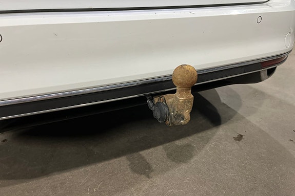 Volkswagen Passat 15 of 19