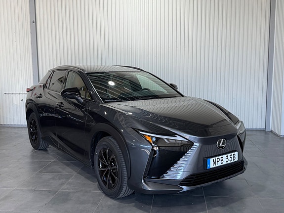 Lexus RZ350e 4 of 28