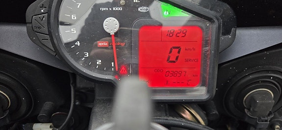 Aprilia RSV 1000 R 139hk 11 of 11