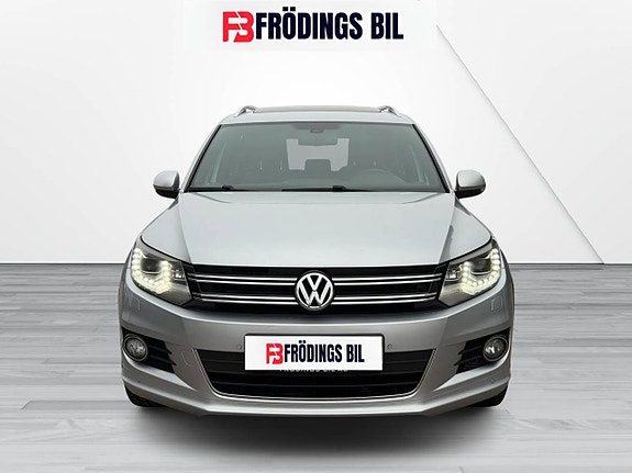 Volkswagen Tiguan 4 of 5