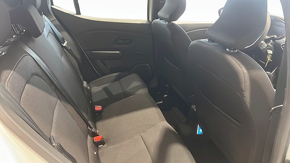 Dacia Sandero 5 of 5