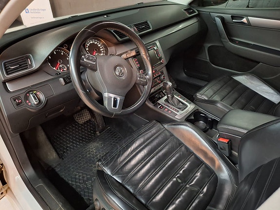Volkswagen Passat 4 of 5
