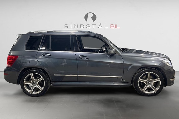 Mercedes-Benz GLK220 8 of 17