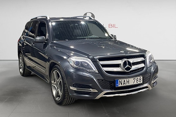 Mercedes-Benz GLK220 9 of 17