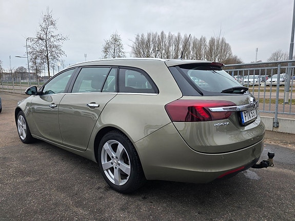 Opel Insignia 3 of 5
