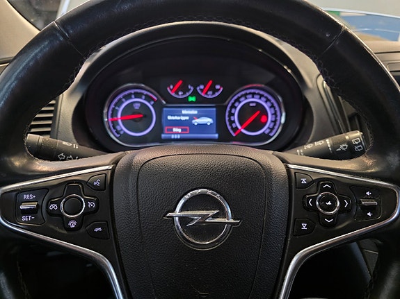 Opel Insignia 9 of 10