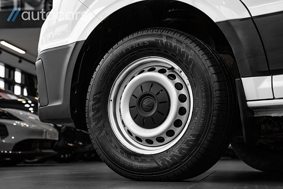 Volkswagen Crafter 7 of 30