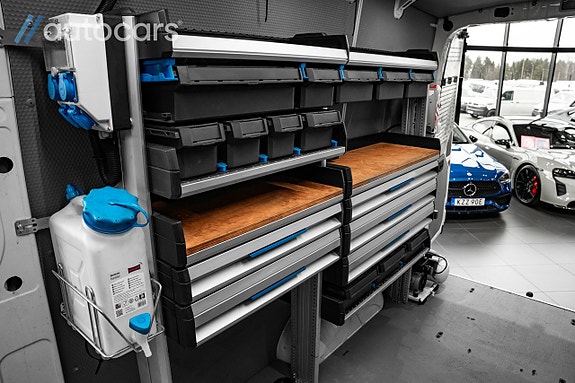 Volkswagen Crafter 19 of 30