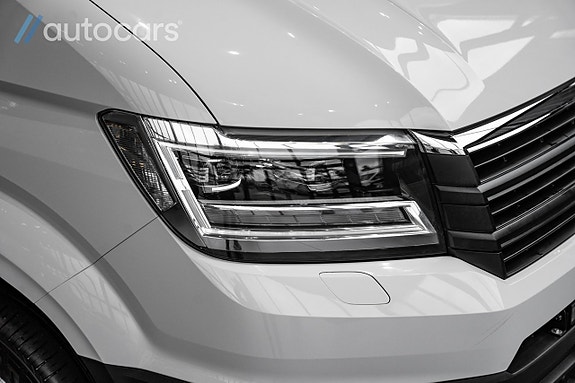 Volkswagen Crafter 8 of 30