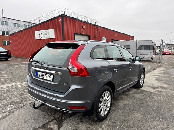 Volvo XC60 24 of 24