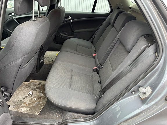 Saab 9-5 8 of 10