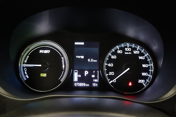 Mitsubishi Outlander 17 of 23