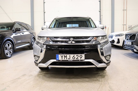 Mitsubishi Outlander 3 of 23