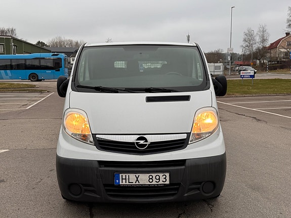 Opel Vivaro 3 of 5
