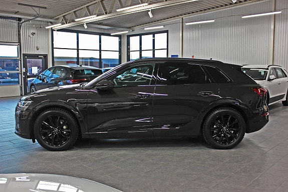 Audi Q8 7 of 25