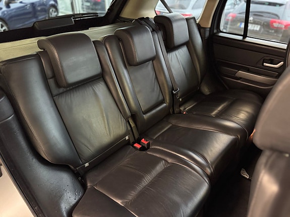 Land Rover Range Rover Sport 13 of 21