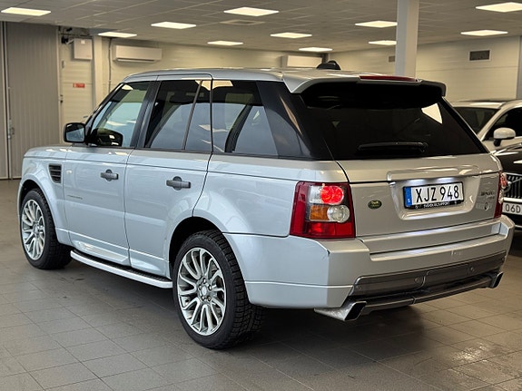 Land Rover Range Rover Sport 4 of 5
