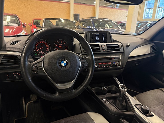 BMW 120d 6 of 14