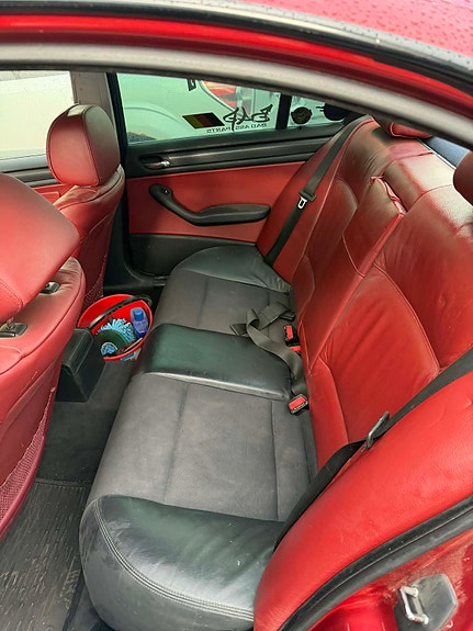 BMW 328i 5 of 5