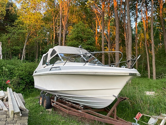 Windy 23FC daycruiser 12 of 15