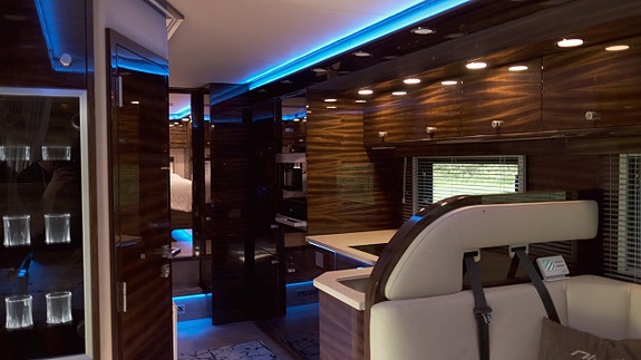 Scania NL Exclusive Line Motorhome S650 16 of 23