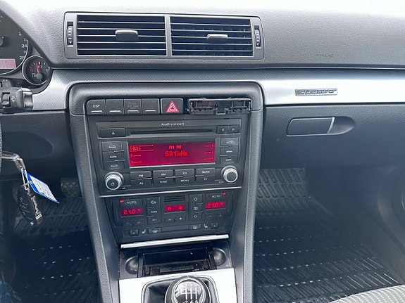 Audi A4 15 of 18
