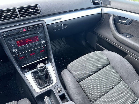 Audi A4 14 of 18