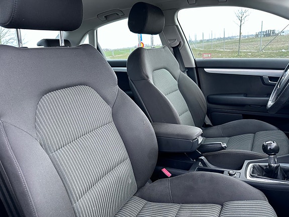 Audi A4 9 of 18