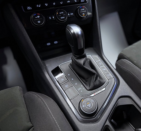 Volkswagen Tiguan Allspace 28 of 30