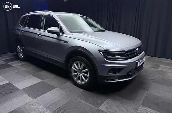 Volkswagen Tiguan Allspace 3 of 5