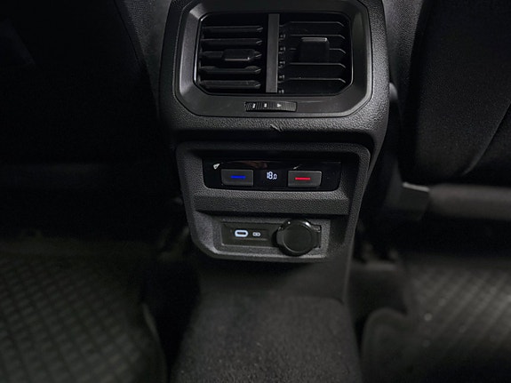 Volkswagen Tiguan Allspace 17 of 30