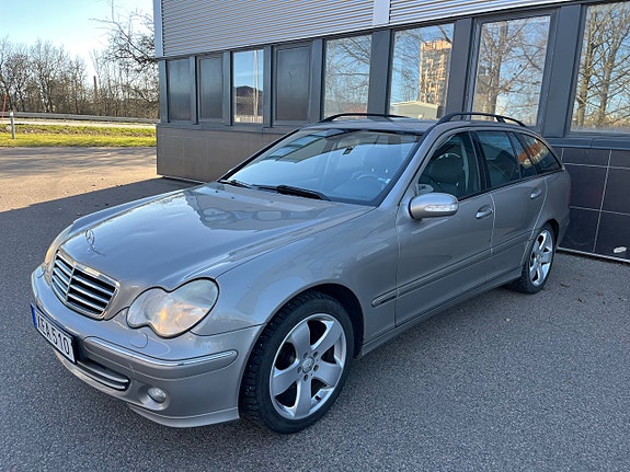 Mercedes-Benz C200