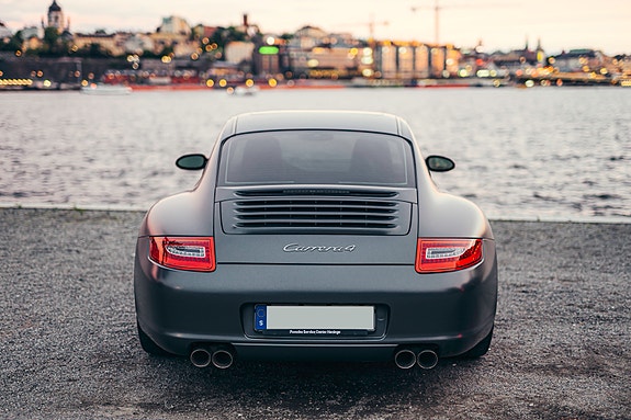 Porsche 911 6 of 14