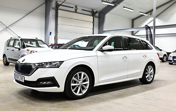 Skoda Octavia 3 of 5